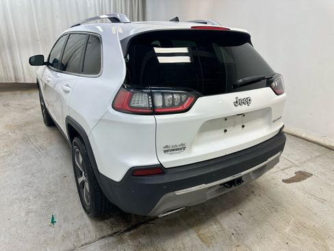 Used 2019 Jeep Cherokee Limited w/ Luxury Group AWD/4WD image 2