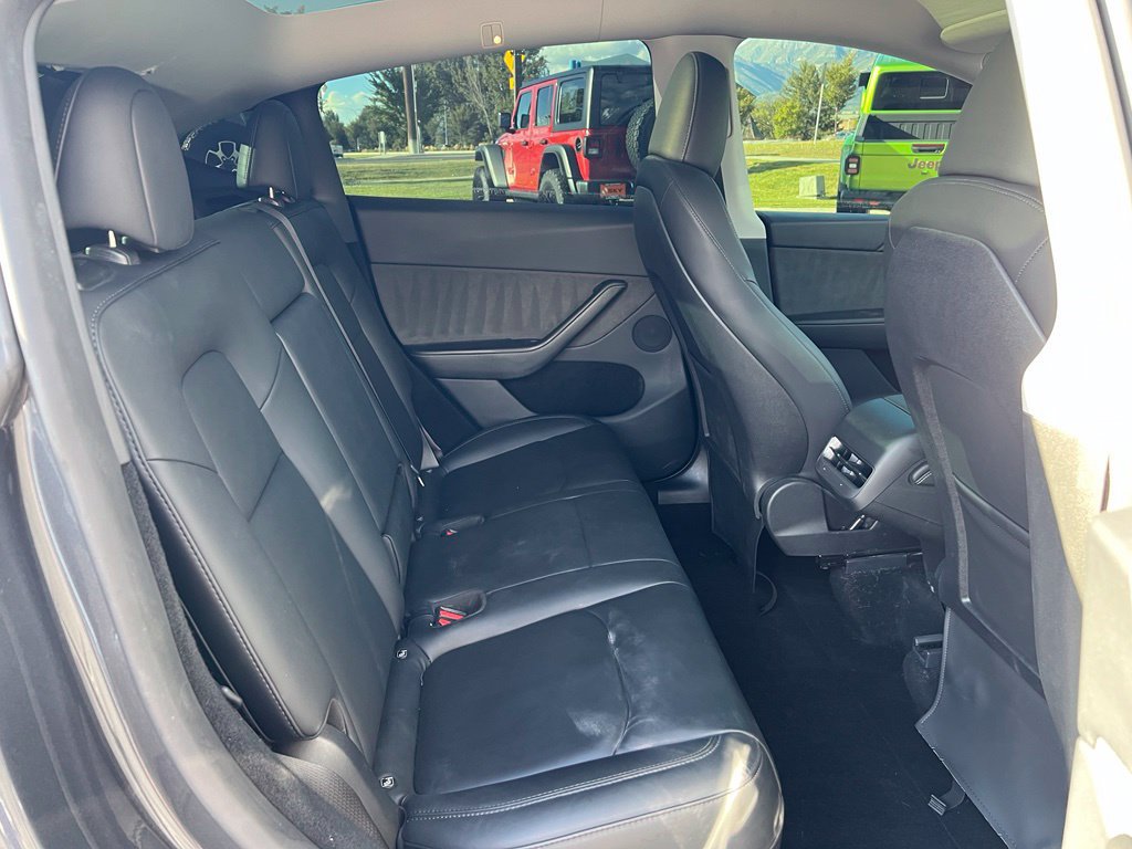 Used 2024 Tesla Model Y Performance AWD/4WD image 20