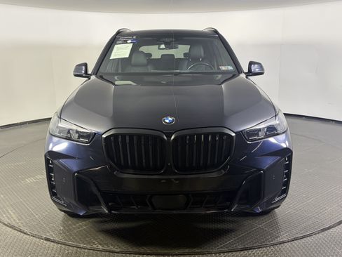 Certified 2024 BMW X5 xDrive40i w/ M Sport Package AWD/4WD image 2