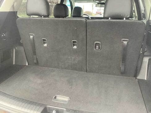 Used 2024 Kia Telluride S w/ S Sunroof Package image 14