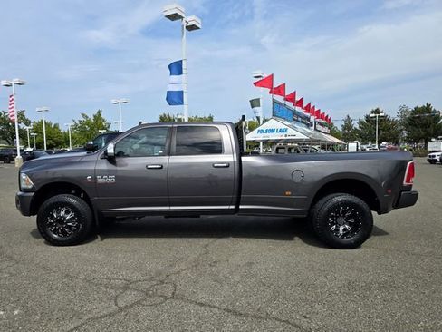 Used 2015 RAM 3500 Laramie Longhorn image 8