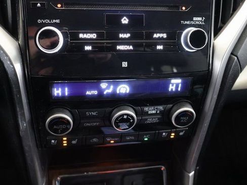 Used 2022 Subaru Ascent Touring image 24