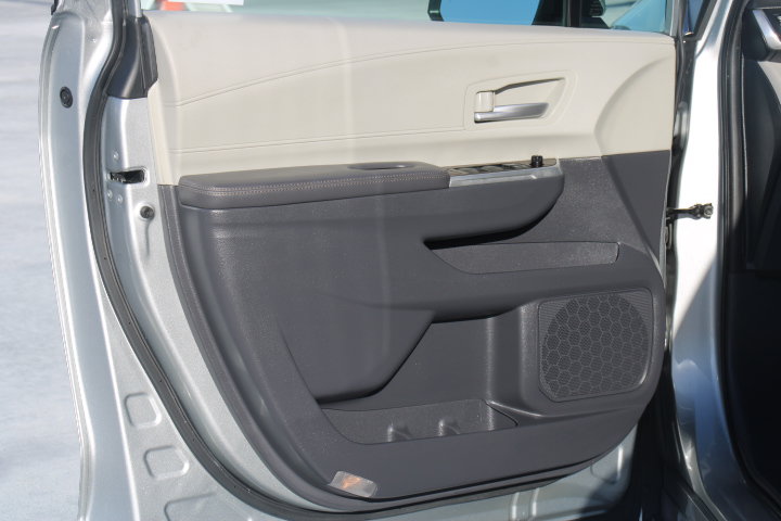 Used 2022 Toyota Sienna XLE FWD image 10