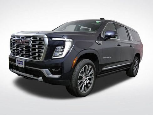 New 2026 GMC Yukon XL Denali w/ Denali Reserve Package AWD/4WD image 5
