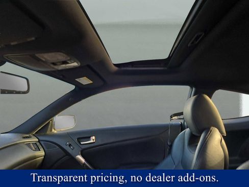 Used 2013 Hyundai Genesis 3.8 image 14