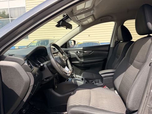 Used 2019 Nissan Rogue S w/ Special Edition Package AWD/4WD image 15