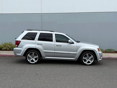 Used 2008 Jeep Grand Cherokee SRT8 w/ SRT Option Group II AWD/4WD image 7