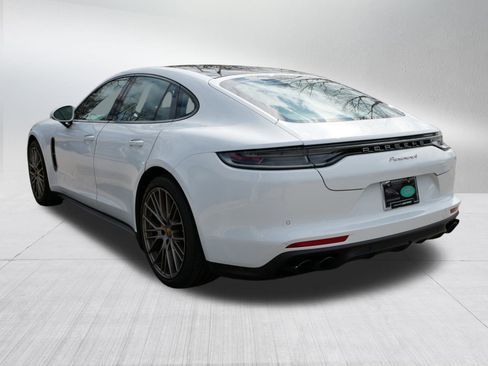 Used 2022 Porsche Panamera 4 Platinum Edition image 7