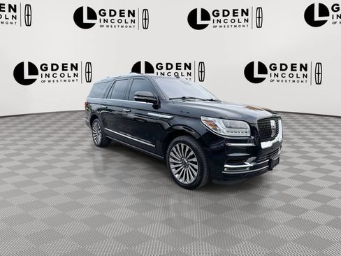 Used 2018 Lincoln Navigator L Reserve w/ Technology Package AWD/4WD image 2