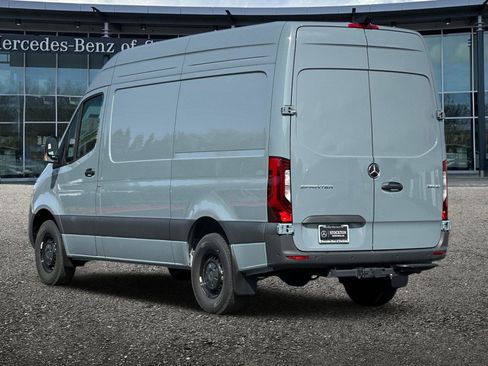 New 2024 Mercedes-Benz Sprinter 2500 image 6