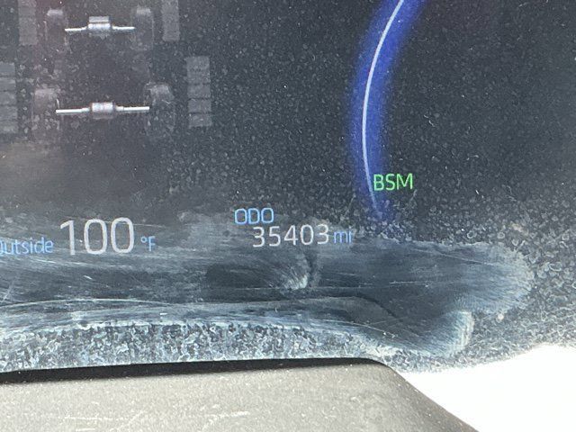 Used 2024 Toyota RAV4 LE AWD/4WD image 32