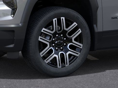 New 2026 Chevrolet Silverado EV W/T image 9