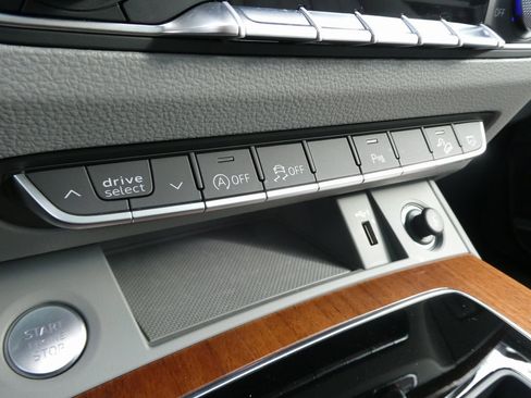 Used 2022 Audi Q5 2.0T Premium Plus image 21