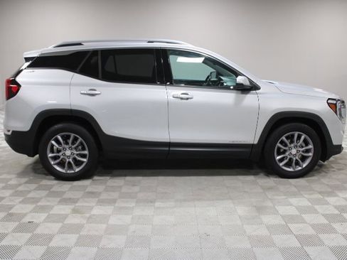 Certified 2022 GMC Terrain SLT w/ Tech Package image 13