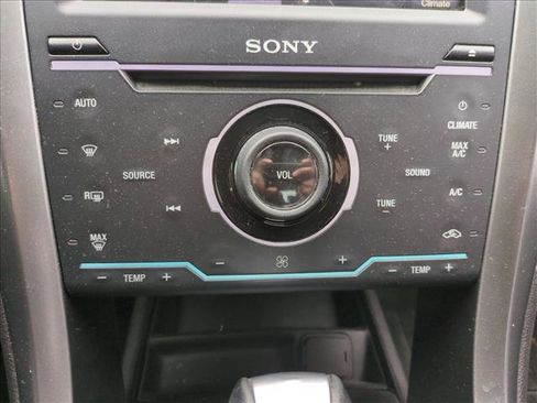 Used 2014 Ford Fusion Titanium image 12