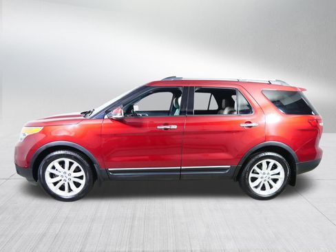 Used 2014 Ford Explorer Limited w/ Equipment Group 302A image 4