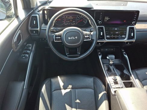 Used 2023 Kia Sorento X-Line EX AWD/4WD image 11