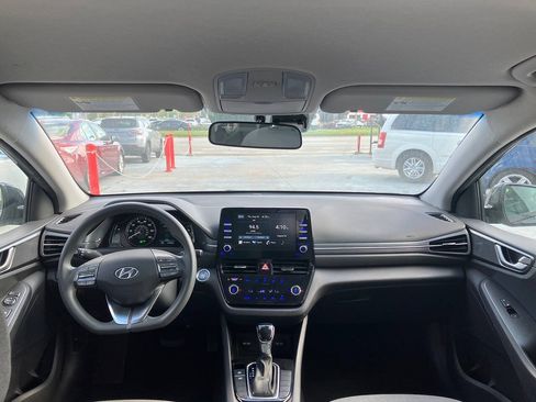 Used 2021 Hyundai Ioniq Blue FWD image 11