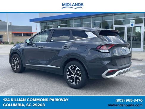 Used 2024 Kia Sportage EX FWD image 4