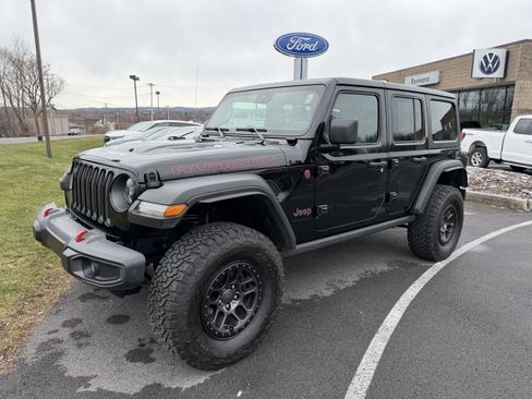 Used 2023 Jeep Wrangler Unlimited Rubicon w/ Xtreme 35 Tire Package image 4