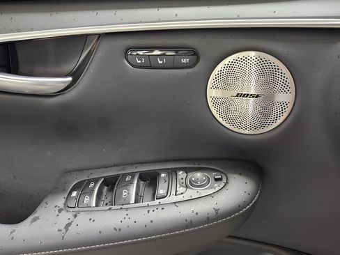 Certified 2025 INFINITI QX50 Luxe w/ Accent Package image 54