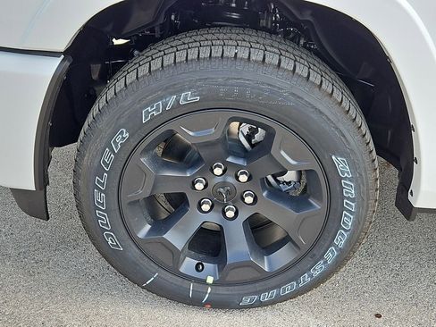New 2026 RAM 1500 Lone Star AWD/4WD image 13