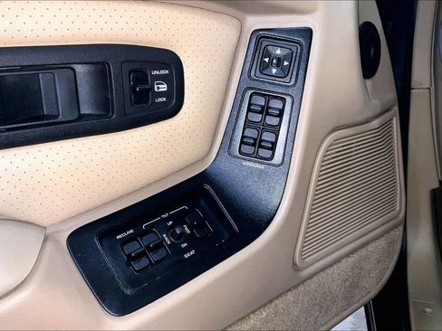 Used 1993 Chrysler LeBaron Convertible FWD image 14