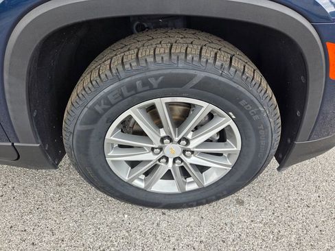 Certified 2023 Chevrolet Traverse LT image 18