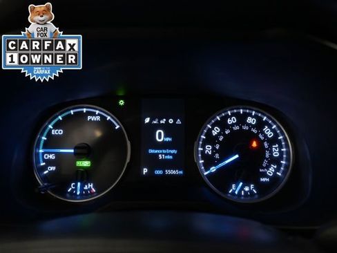 Used 2021 Toyota RAV4 LE image 14