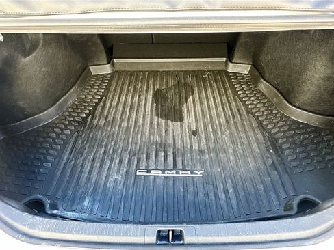 Used 2025 Toyota Camry SE image 27