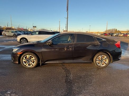 Used 2018 Honda Civic LX image 5