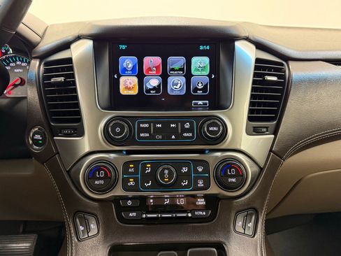 Used 2018 Chevrolet Tahoe LT w/ LT Signature Package image 30