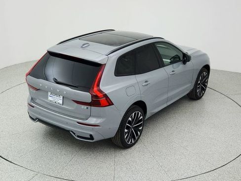 New 2026 Volvo XC60 B5 Ultra w/ Protection Package Premier image 15
