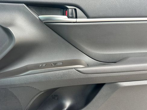 Used 2024 Toyota Camry LE w/ Convenience Package FWD image 18