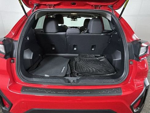 Used 2024 Subaru Crosstrek 2.0i Premium AWD/4WD image 28