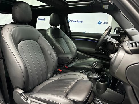 Used 2024 MINI Cooper S image 19