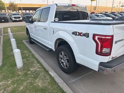 Used 2015 Ford F150 XLT w/ Equipment Group 302A Luxury image 3