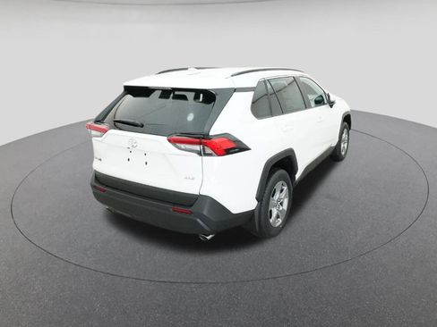 New 2025 Toyota RAV4 XLE FWD image 8
