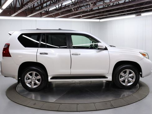 Used 2010 Lexus GX 460 image 8