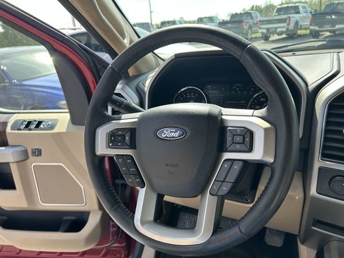 Used 2017 Ford F150 Lariat image 8