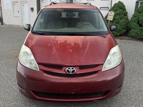 Used 2008 Toyota Sienna LE FWD image 8
