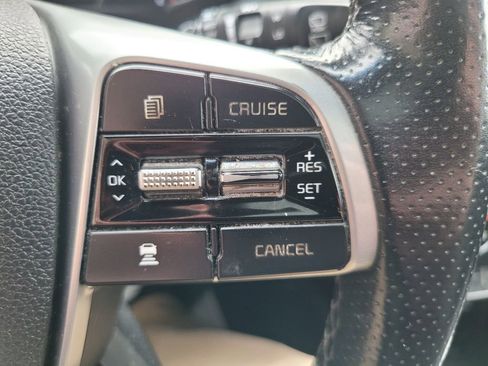 Used 2019 Kia Sorento AWD image 29