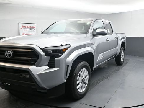 New 2026 Toyota Tacoma SR5 image 4