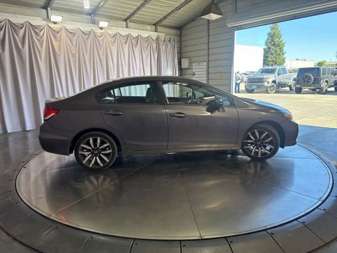 Used 2015 Honda Civic EX-L image 4