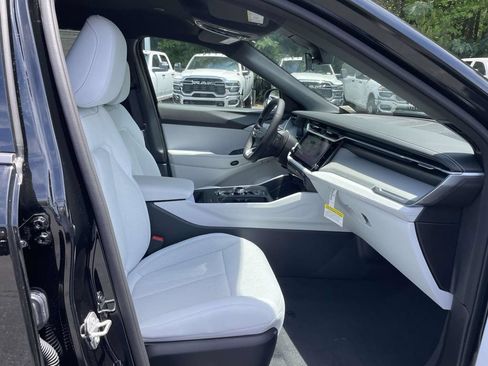 New 2026 Jeep Cherokee Laredo AWD/4WD image 16