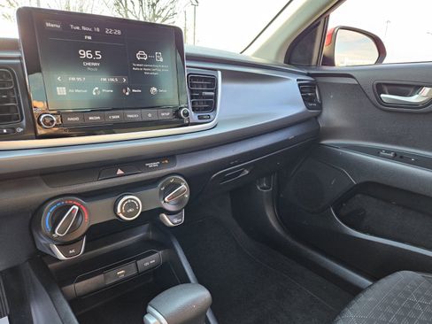 Used 2023 Kia Rio S image 20