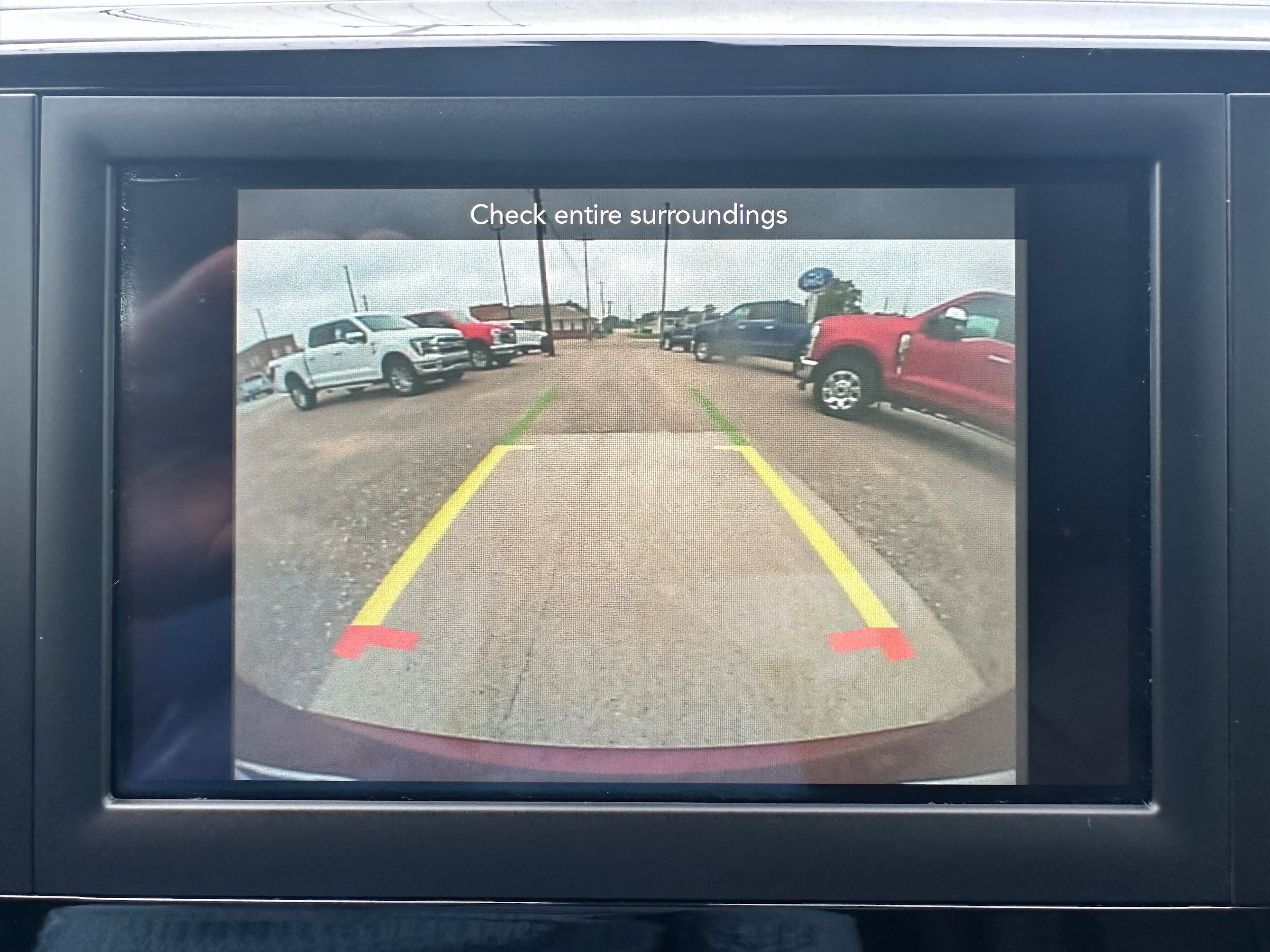 Used 2020 Chrysler Pacifica Touring-L FWD image 16