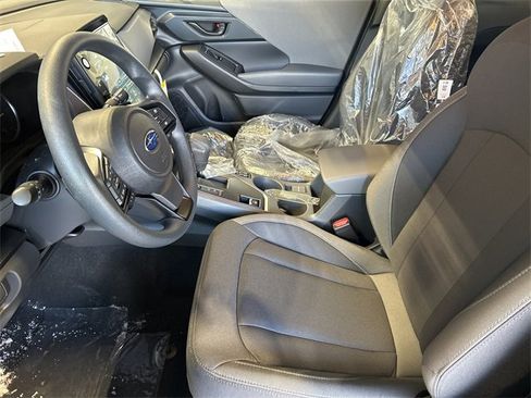 Used 2025 Subaru Crosstrek 2.0i Premium image 10