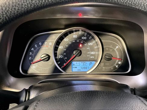 Used 2014 Toyota RAV4 LE image 25