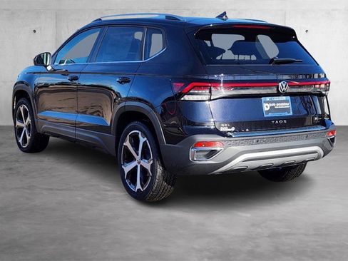 New 2025 Volkswagen Taos SEL image 29